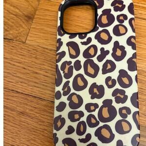 Casely iPhone Into the Wild Leopard Print Bold Protective